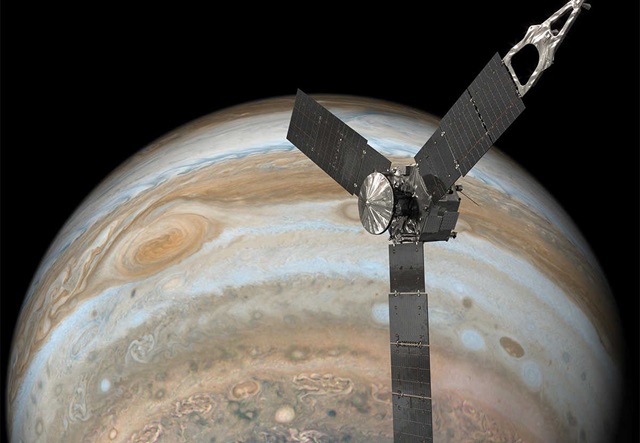 Juno Spacecraft Measures Oxygen Production on Jupiter’s Moon, Europa