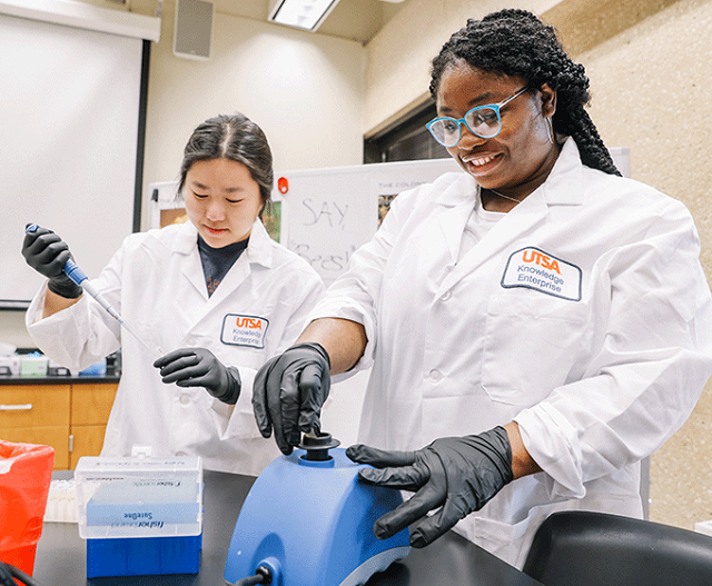 Federal Grant will Help UTSA Mentor and Support Researchers from Diverse Backgrounds