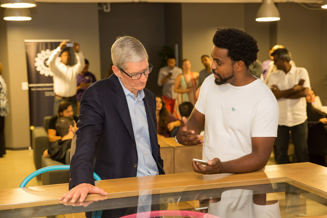 tim-cook-capital-factory-chat