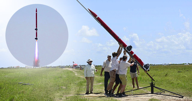 UTSA students take part in renowned international rocket event